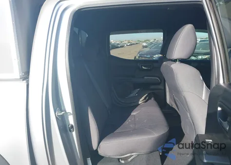 2017 Toyota Tacoma Trd Off Road из США, поврежденный, VIN 3TMAZ5CNXHM051884